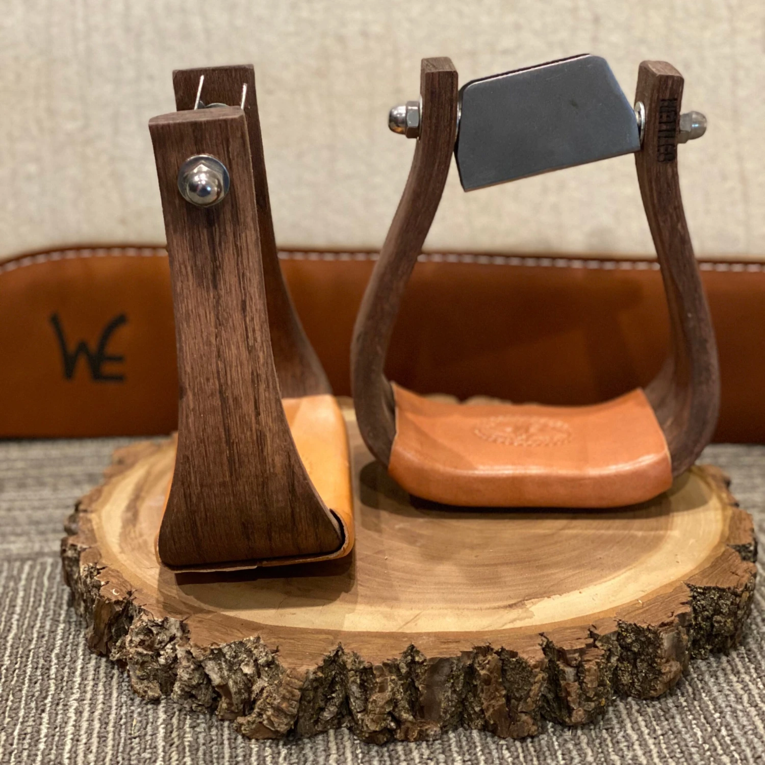 Nettles Stirrups 3" Duke W/Leveler