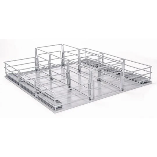 Little Buster Toys Metal Feedlot - Image 2